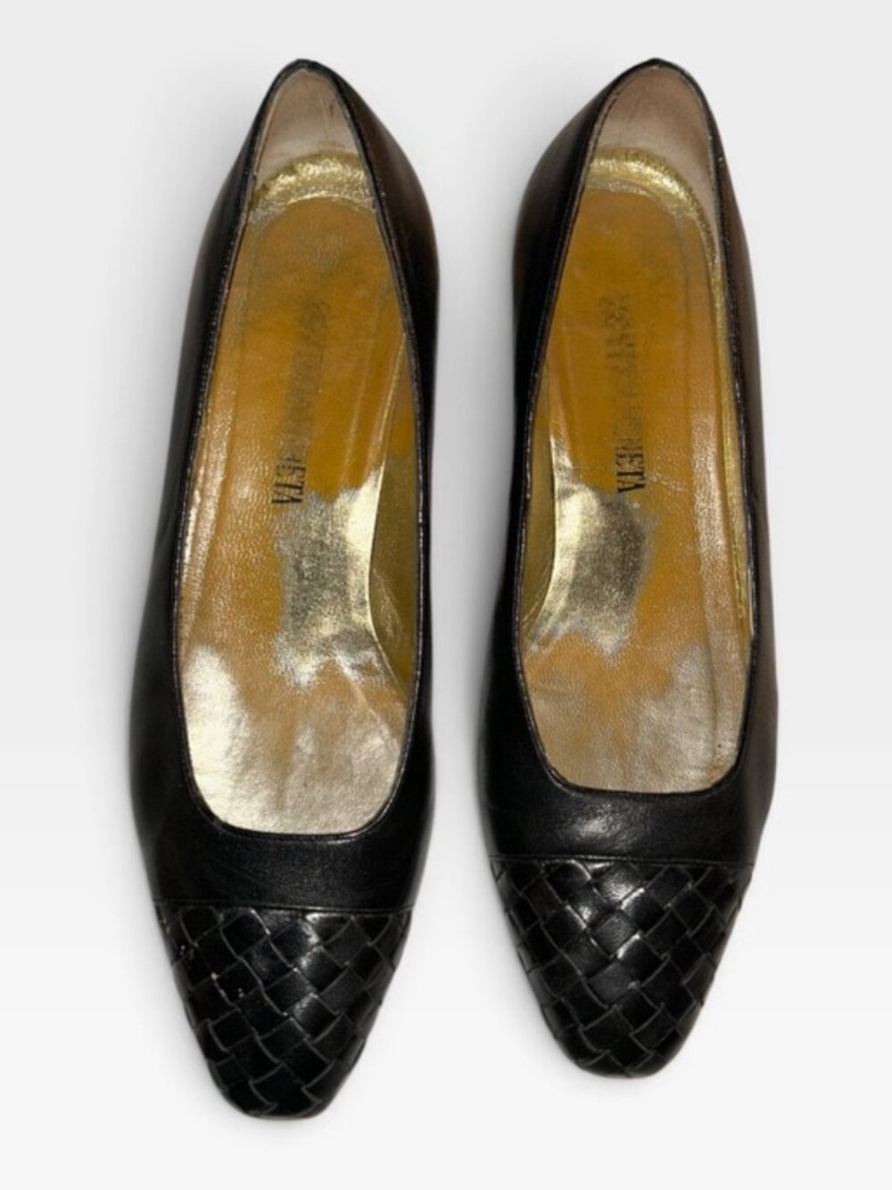 Bottega Veneta Vintage black woven leather toe short heel pumps shoes 8 1/2